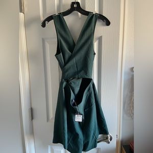 Club Monaco Madria shorts romper, Sz 10, NWT (Palm Green)